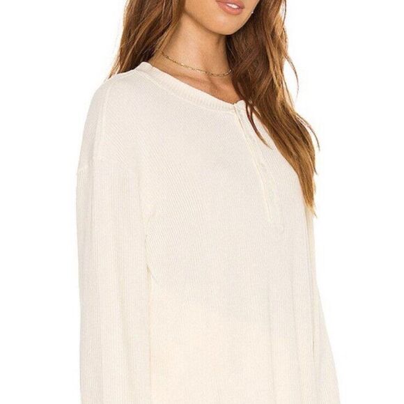 Weekend Stories NWT Mylah Top In Beige Size Large With Defect $168 (11-6) - Picture 2 of 8
